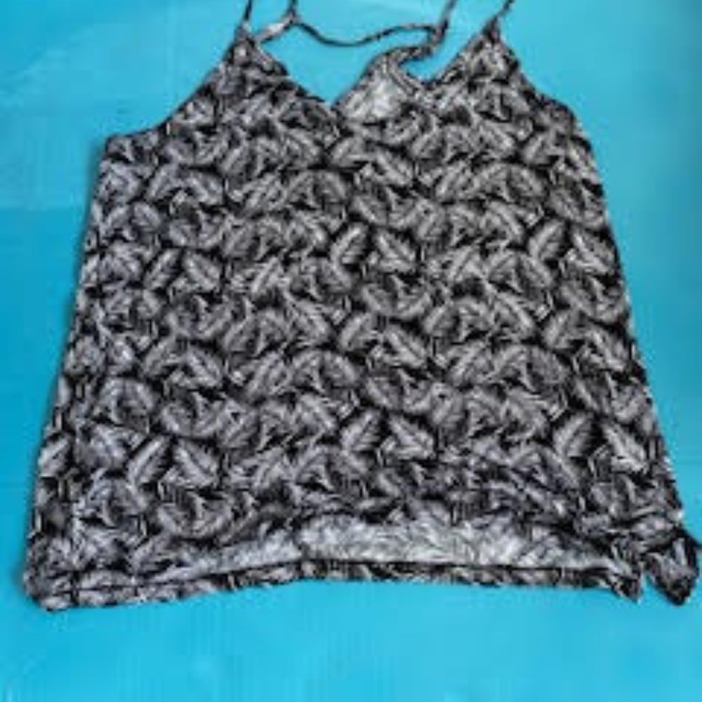 Old navy summer spaghetti strap tank top floral